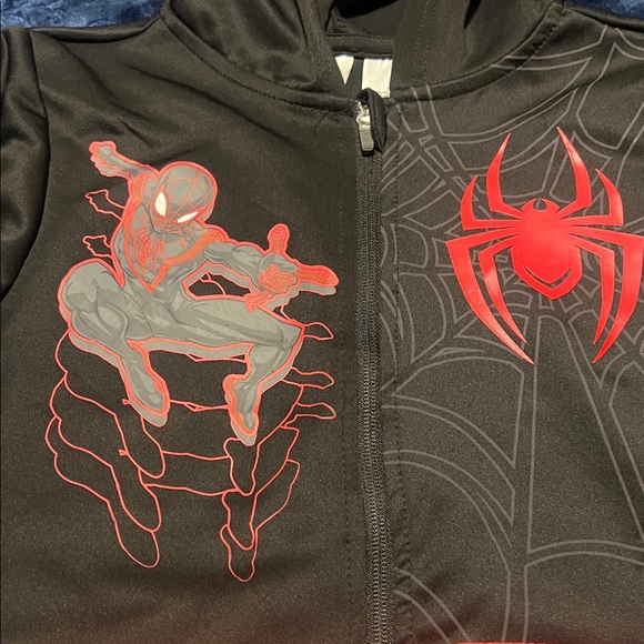 Marvel Spider-Themed Kids Costume Hoodie - Black and Red - Picture 5 of 8